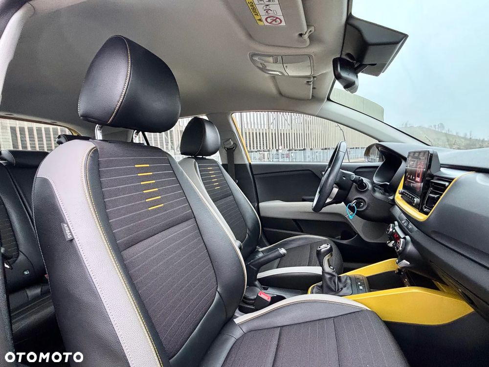 Kia Stonic 1.0 T-GDI MHEV L - 8