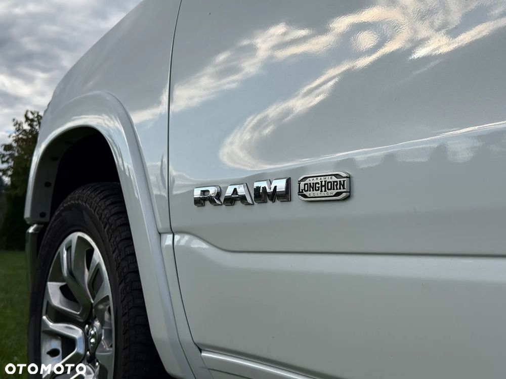 RAM 1500 Crew Cab Longhorn - 13