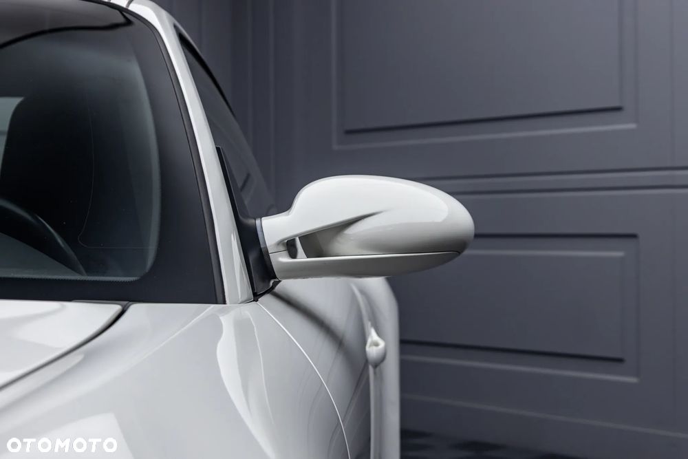 Porsche 911 Carrera Tiptronic S - 8