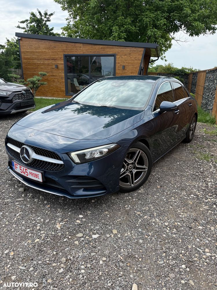 Mercedes-Benz A 180 Sedan 7G-DCT - 20