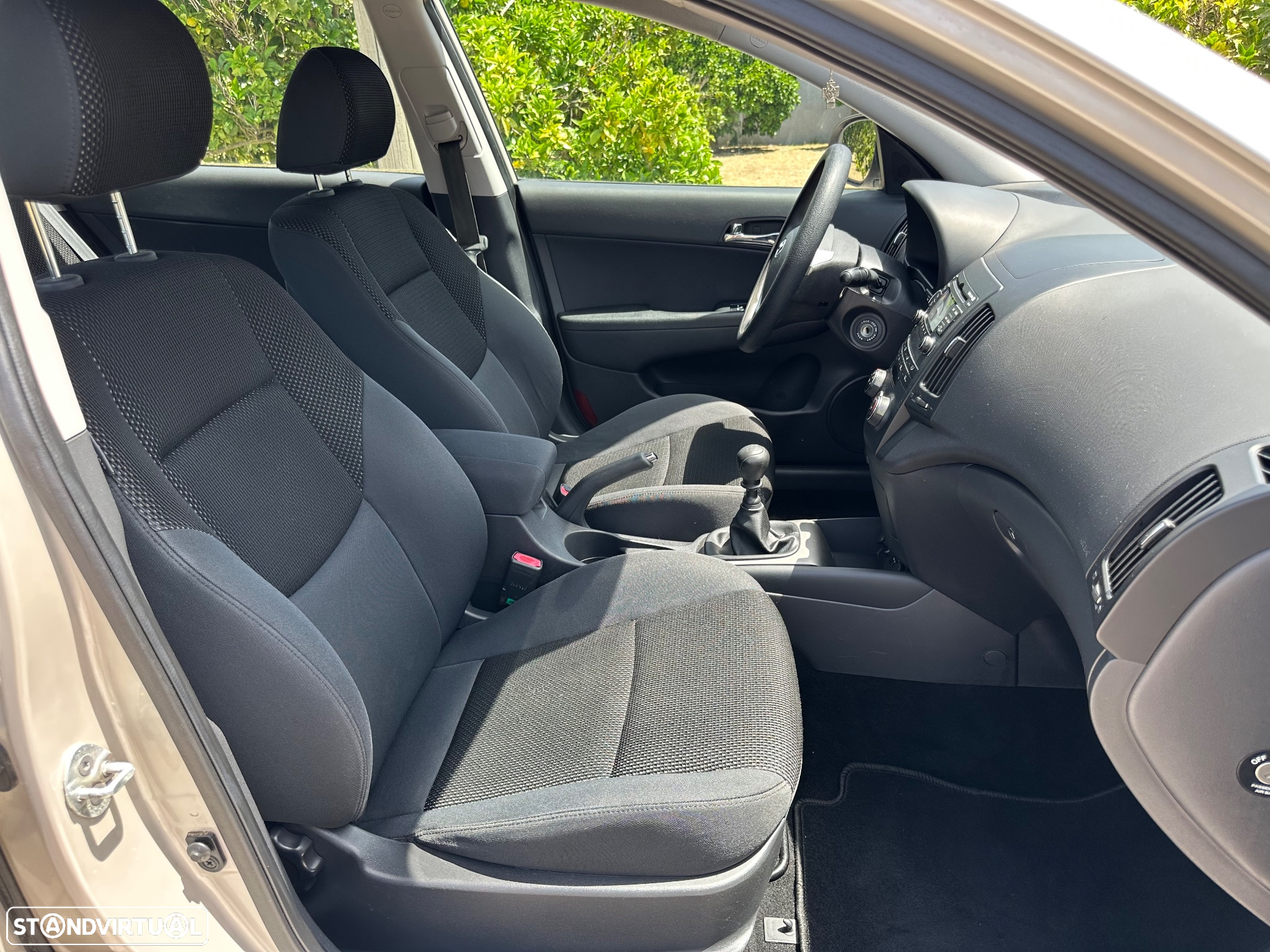 Hyundai i30 CW 1.6 CRDi Blue Comfort - 20