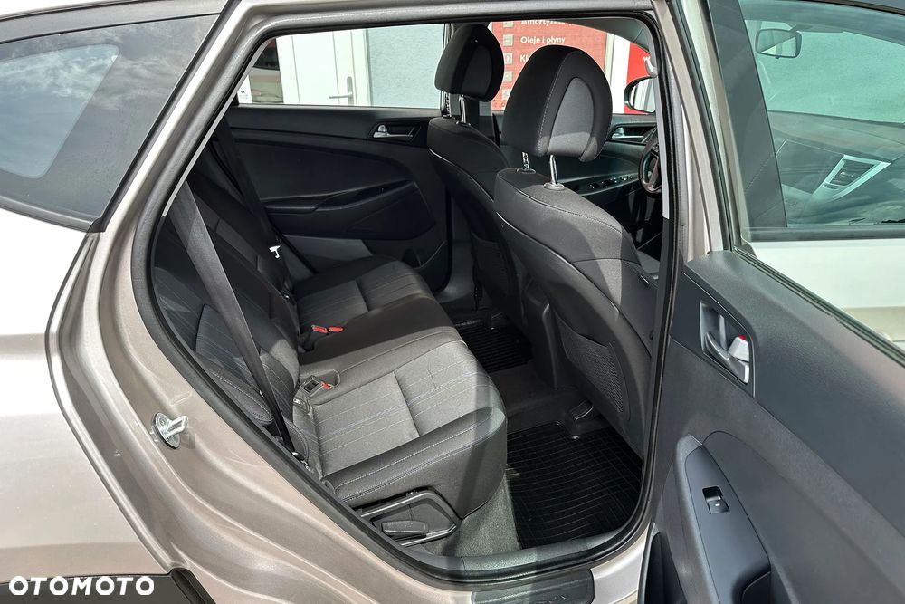 Hyundai Tucson 2.0 CRDI 2WD Style - 34