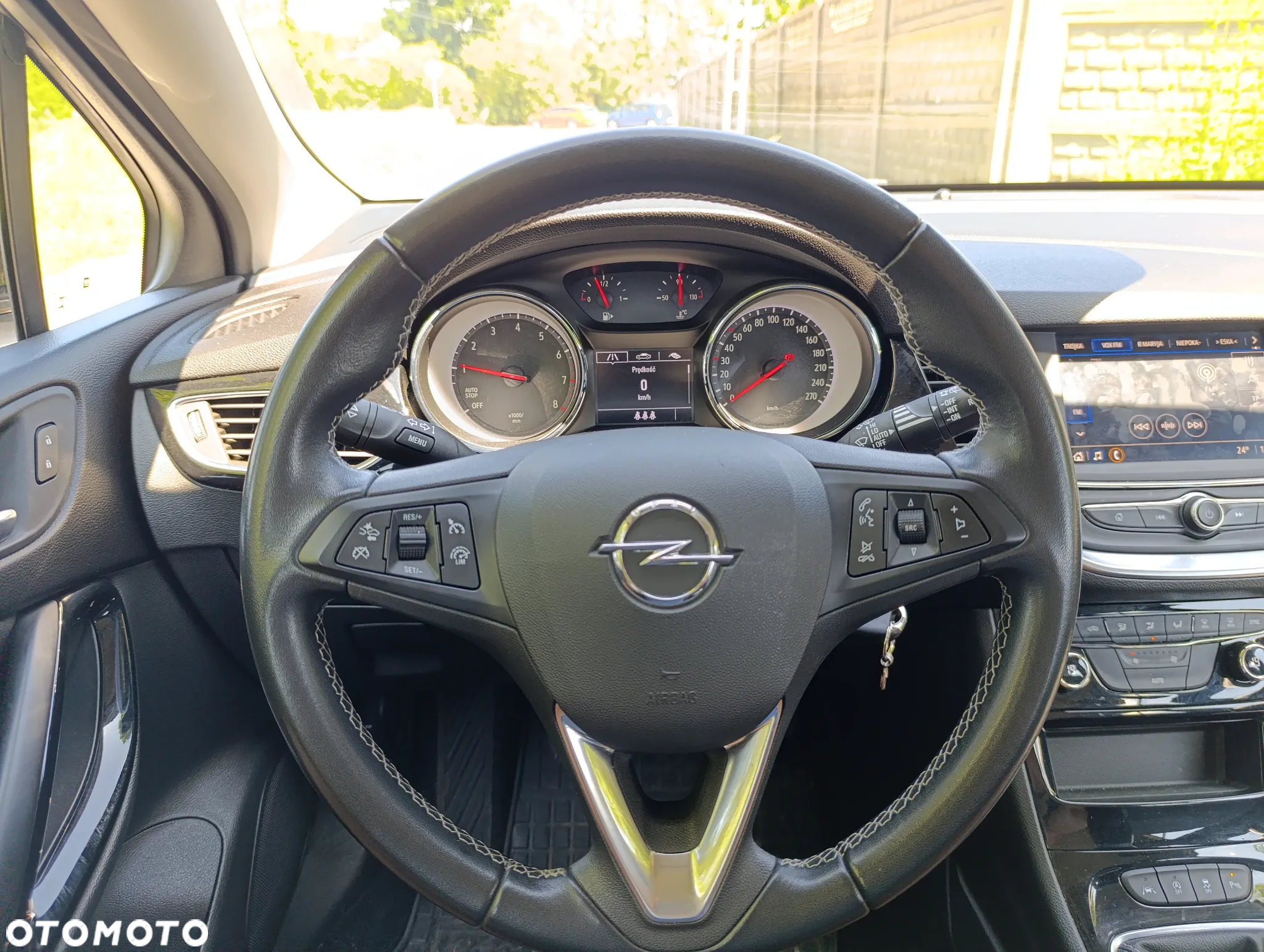 Opel Astra V 1.2 T Elegance S&S - 8