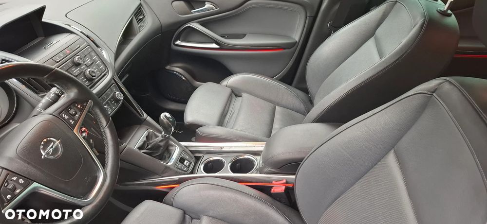 Opel Zafira Tourer 1.6 SIDI Turbo ecoFLEX Start/Stop Sport - 13