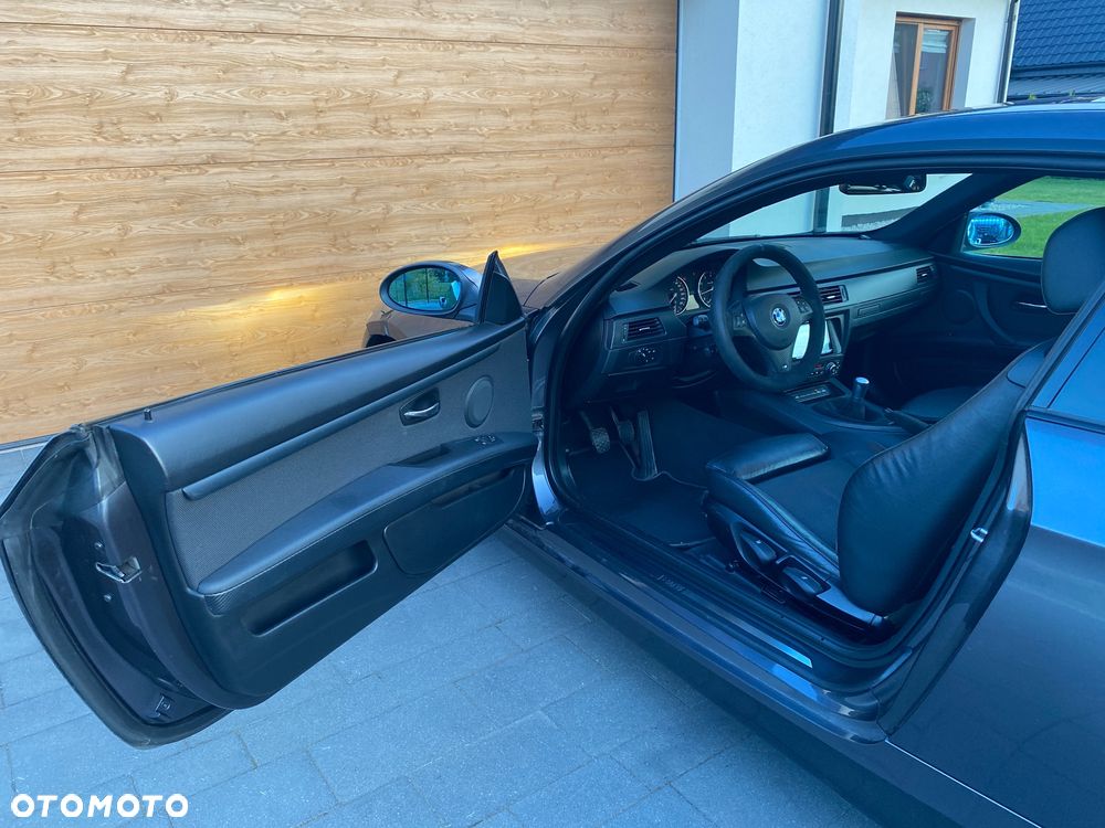 BMW Seria 3 320i M Sport Edition - 40
