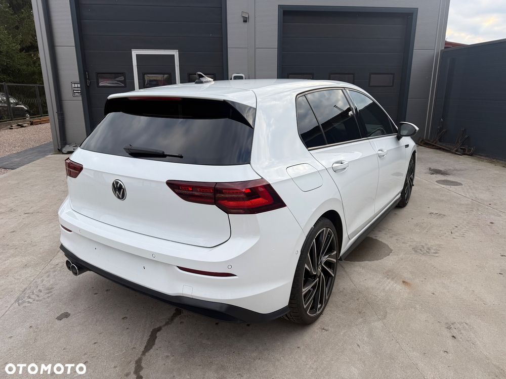 Volkswagen Golf 2.0 TDI SCR DSG GTD - 12