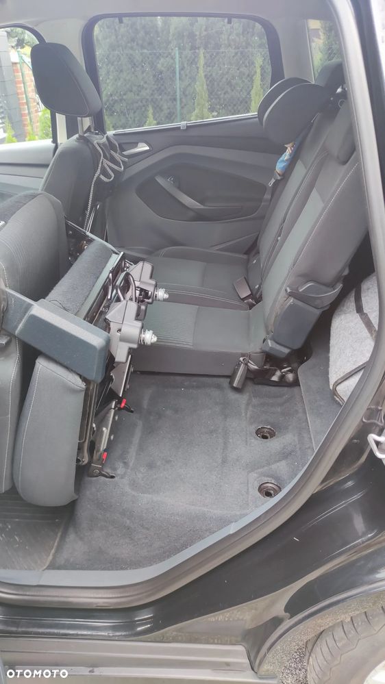 Ford C-MAX 2.0 TDCi Titanium - 17