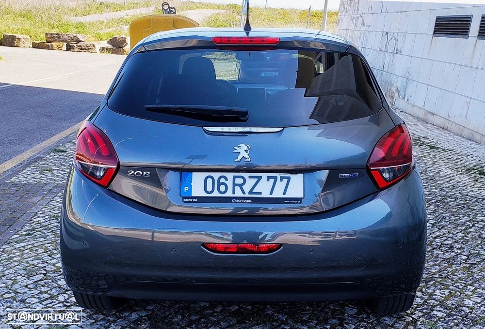Peugeot 208 1.6 BlueHDi Style - 6