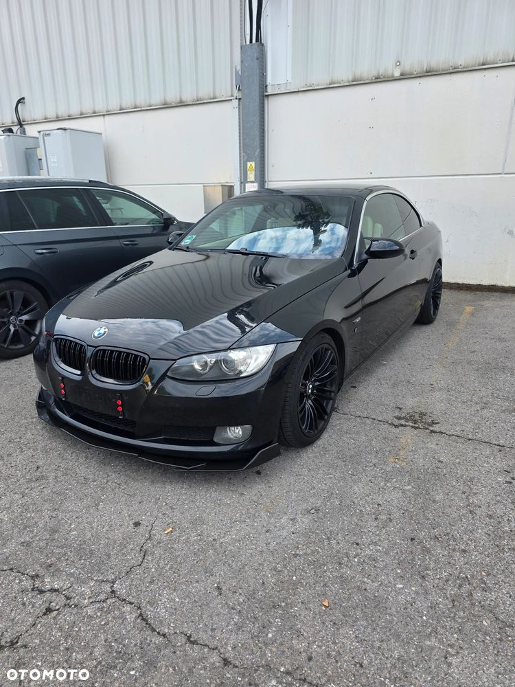 BMW Seria 3 320i - 15
