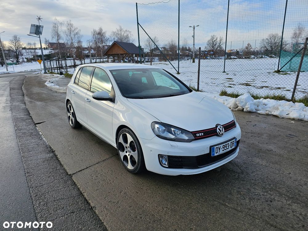 Volkswagen Golf 2.0 TSI GTI DSG - 14