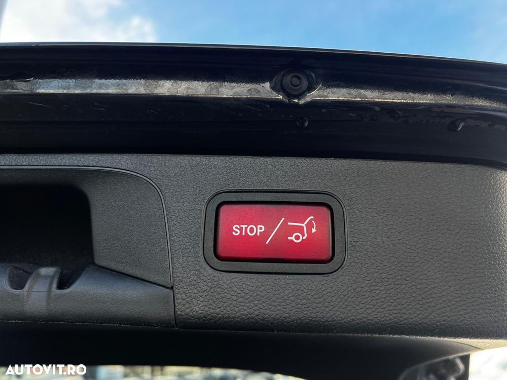 Mercedes-Benz GLC - 13