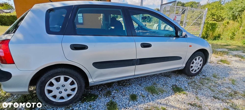 Honda Civic 1.4i - 5