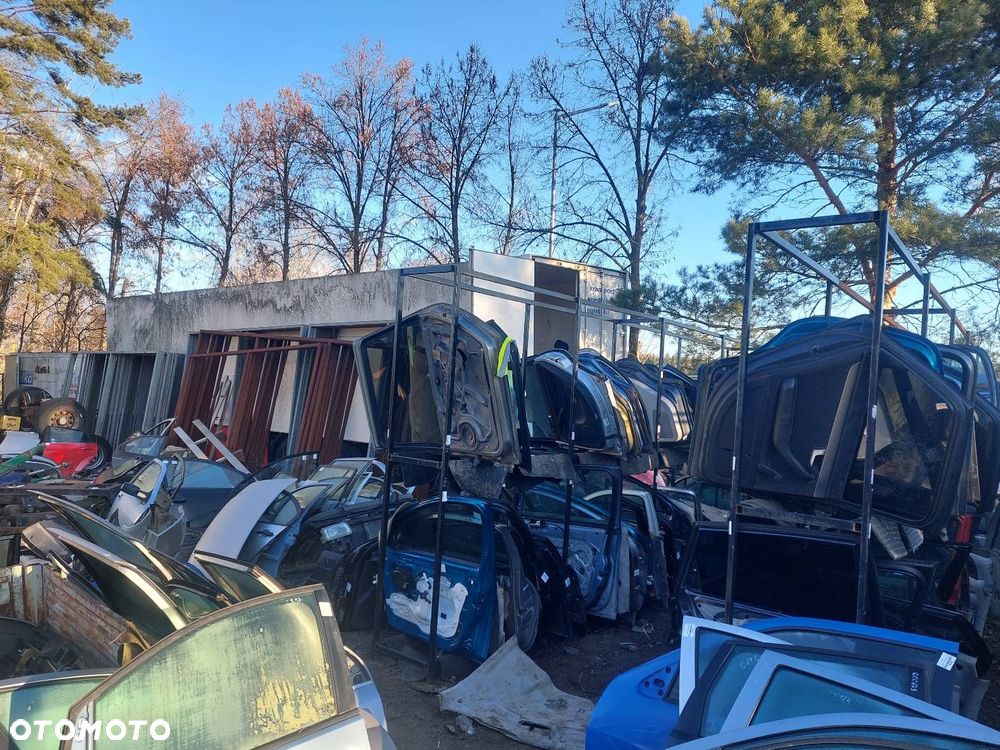 DRZWI KOMPLETNE LEWY TYŁ RENAULT MEGANE III KOMBI TEB66 - 6