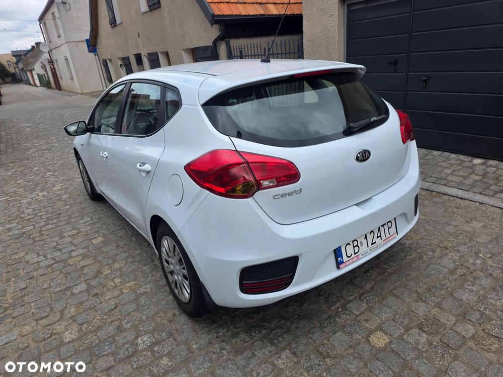 Kia Ceed 1.4 L - 4