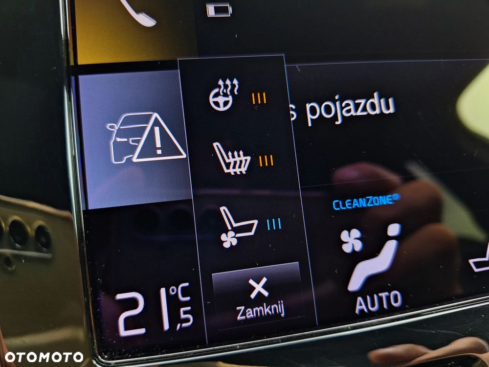 Volvo V60 B4 D R-Design - 36