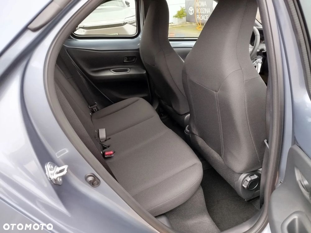 Toyota Aygo X 1.0 VVT-i Comfort CVT - 16