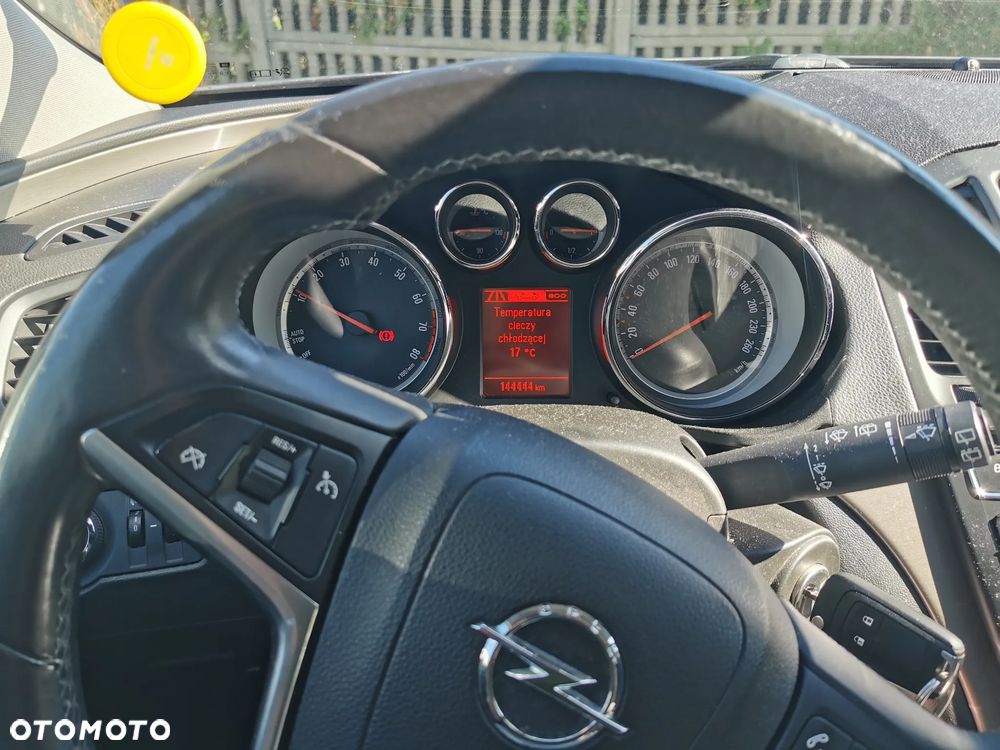 Opel Insignia 1.4 T Cosmo S&S - 18