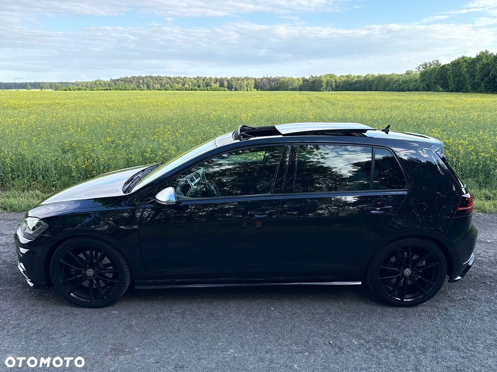 Volkswagen Golf R 4Motion (BlueMotion Technology) DSG - 7