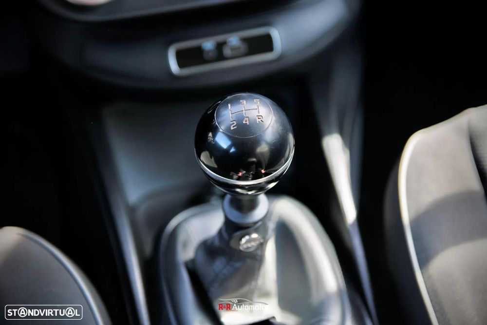 Fiat 500X 1.3 MJ Pop Star J17 S&S - 28