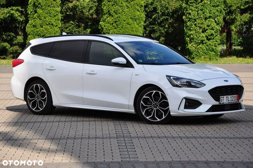 Ford Focus - 10