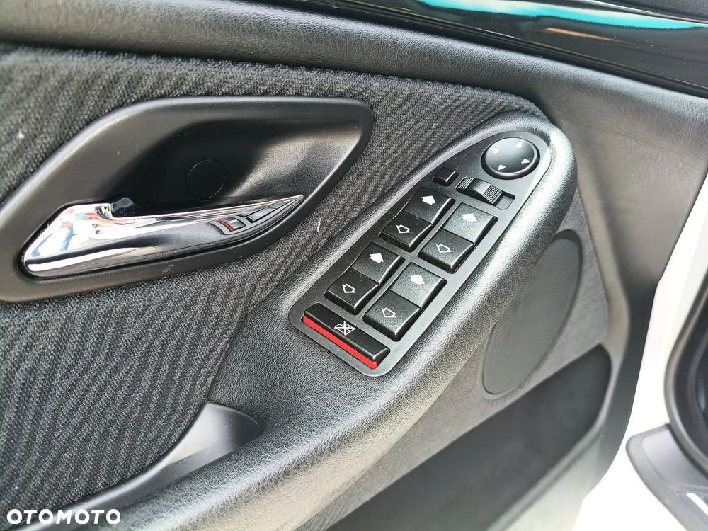 BMW Seria 5 - 10