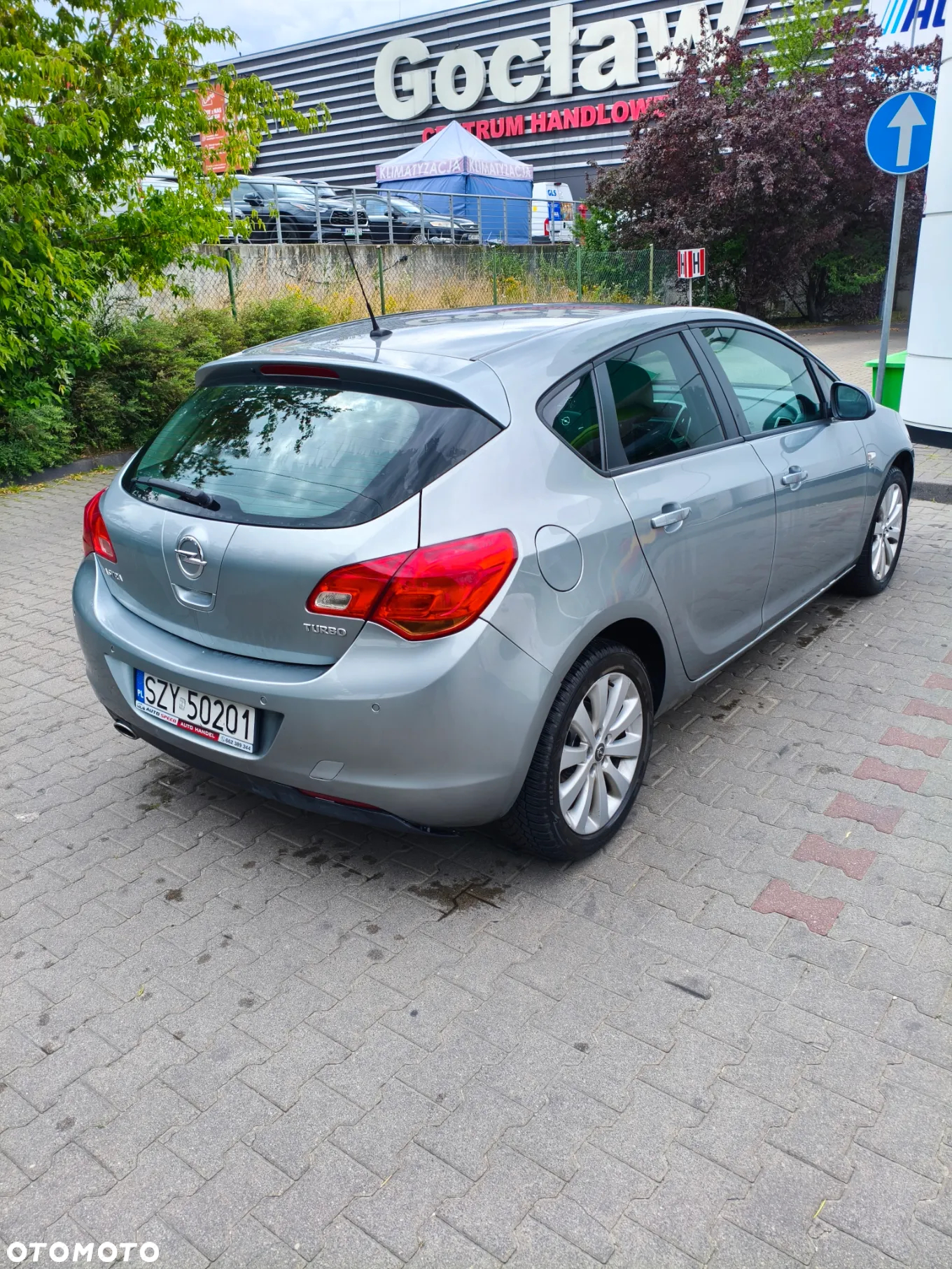 Opel Astra GTC 1.4 Turbo - 5