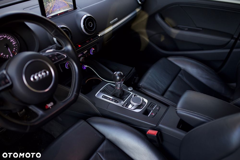 Audi S3 2.0 TFSI Quattro S tronic - 15