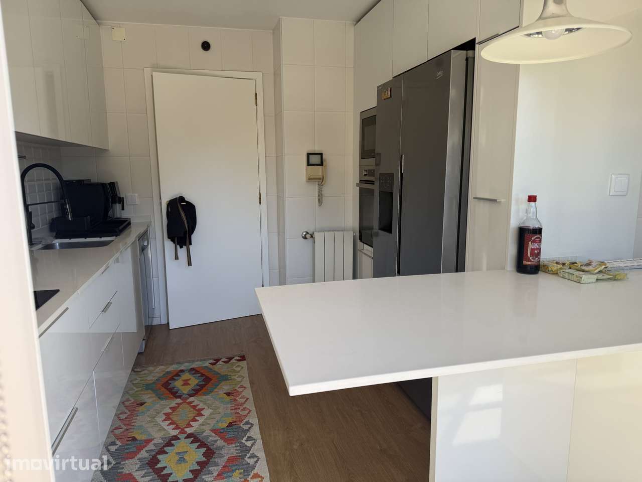 Apartamento T3 Condominio Fechado no Centro dos Carvalhos - Grande imagem: 3/35