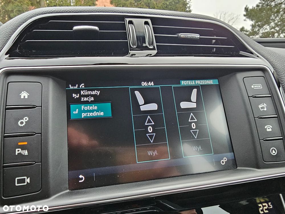 Jaguar XE E-Performance Portfolio - 20