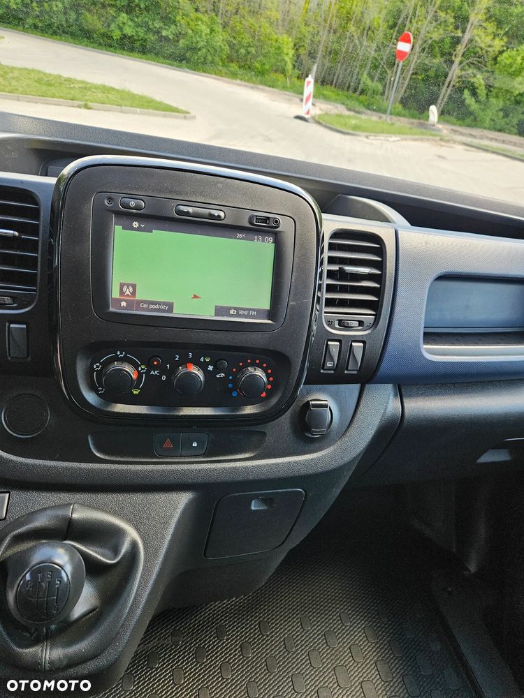 Opel Vivaro - 31