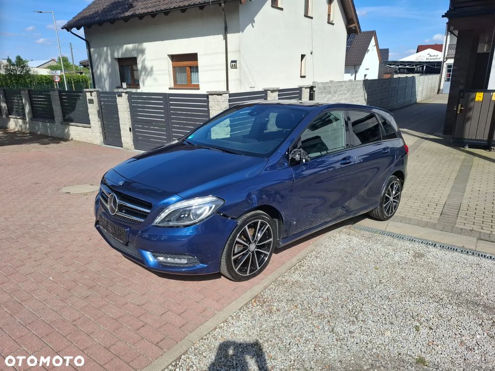 Mercedes-Benz Klasa B 180 CDI (BlueEFFICIENCY) - 2