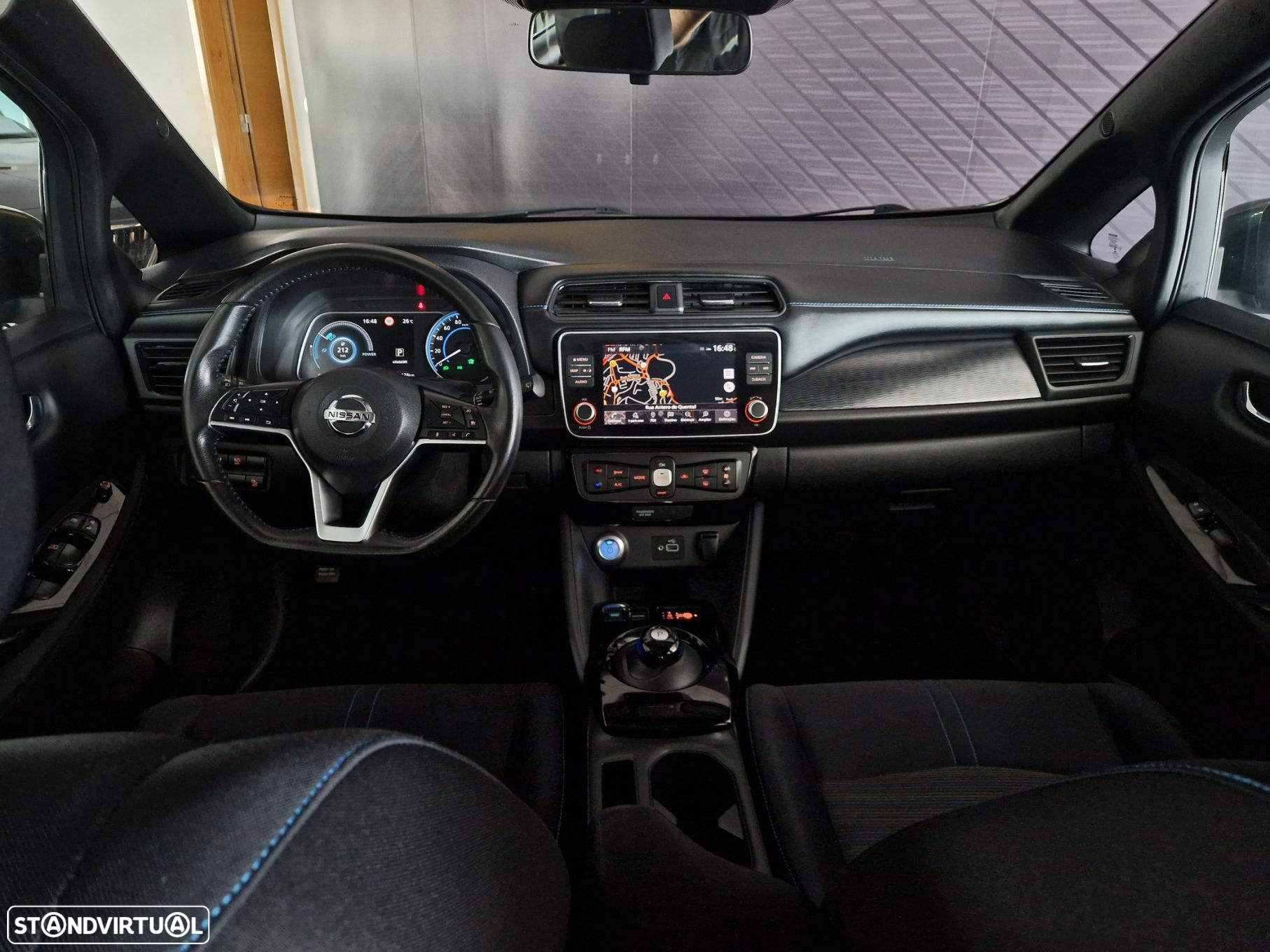 Nissan Leaf N-Connecta - 10
