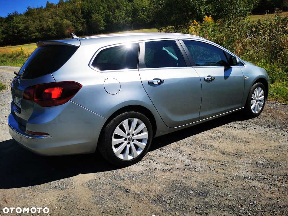 Opel Astra 1.4 Turbo - 22
