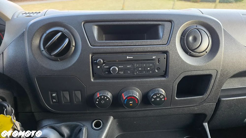 Renault Master - 16