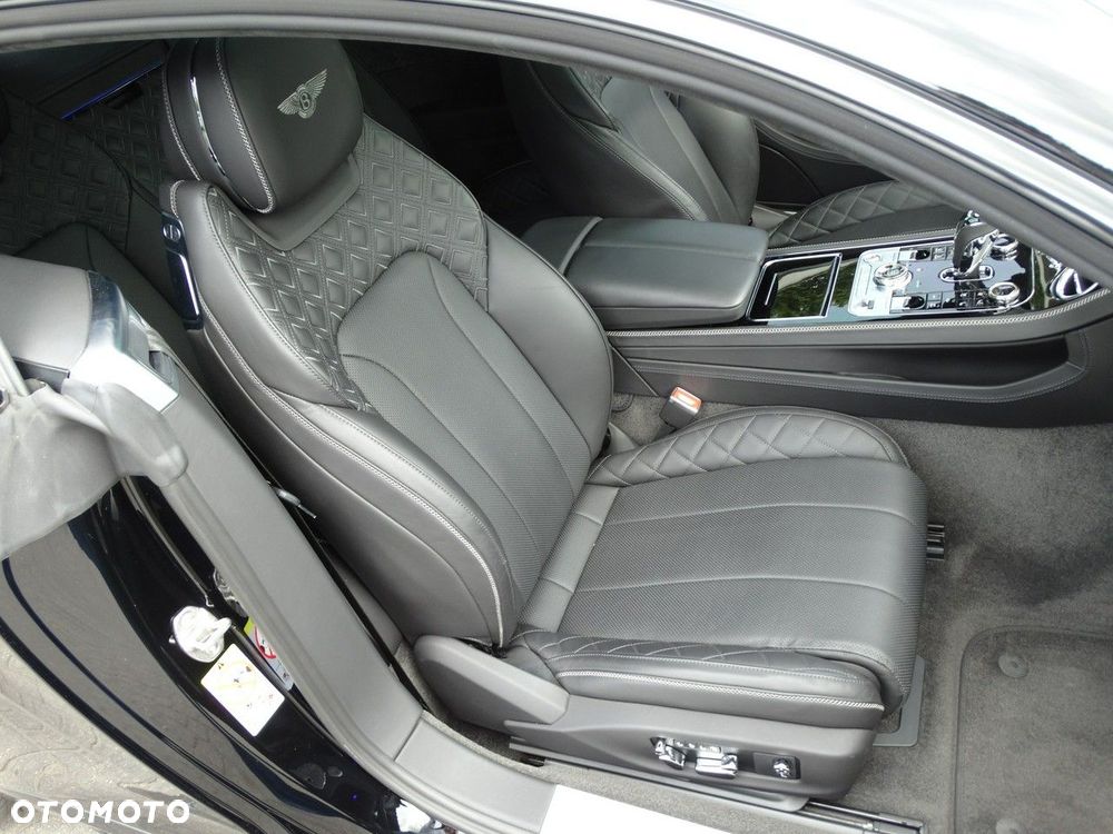 Bentley Continental GT New V8 - 21