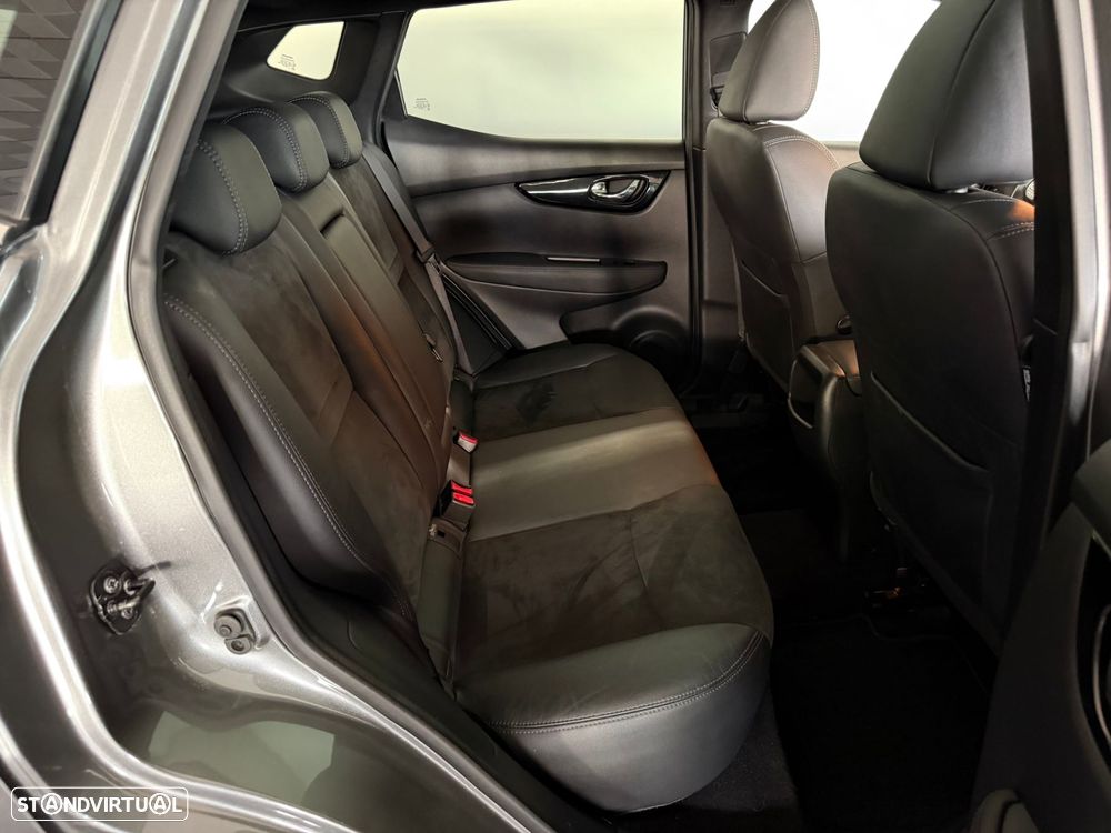 Nissan Qashqai 1.6 dCi Tekna Premium - 33