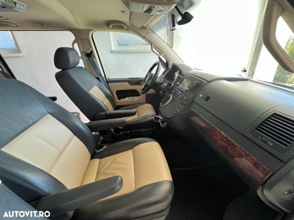 Volkswagen Multivan - 9