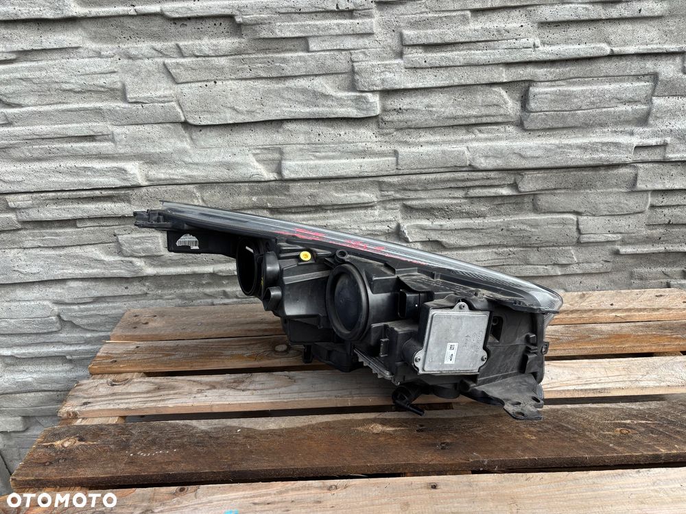 Ford Kuga MK2 lift lampa lewa Xenon skrętny - 5