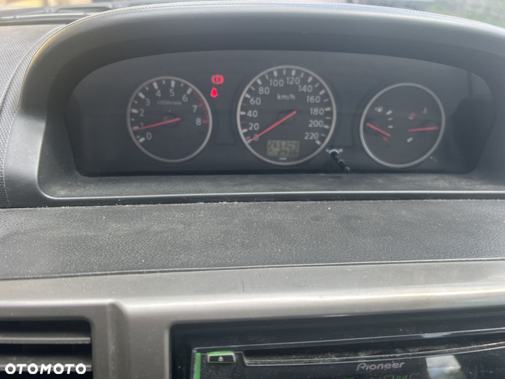 Nissan X-Trail - 2