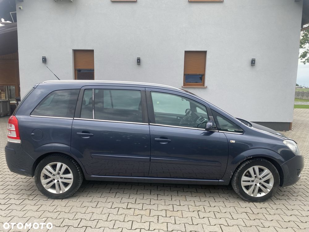 Opel Zafira - 3