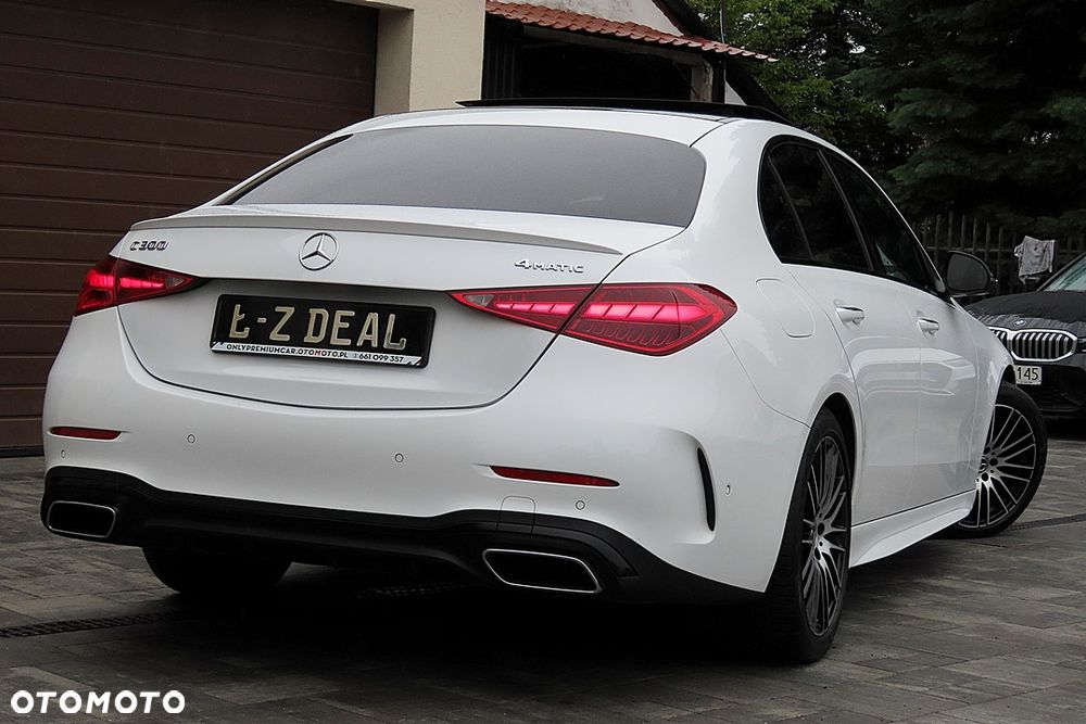 Mercedes-Benz Klasa C 300 mHEV 4-Matic AMG - 10