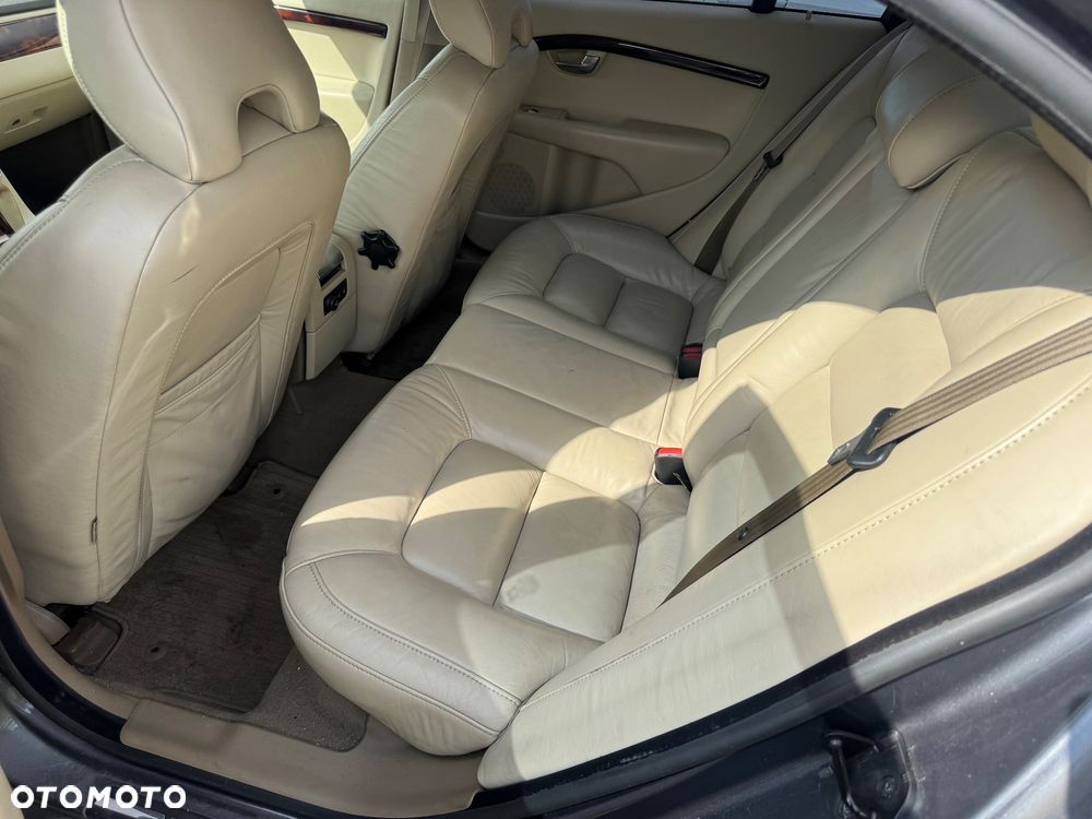 Volvo S80 2.4D Momentum - 4