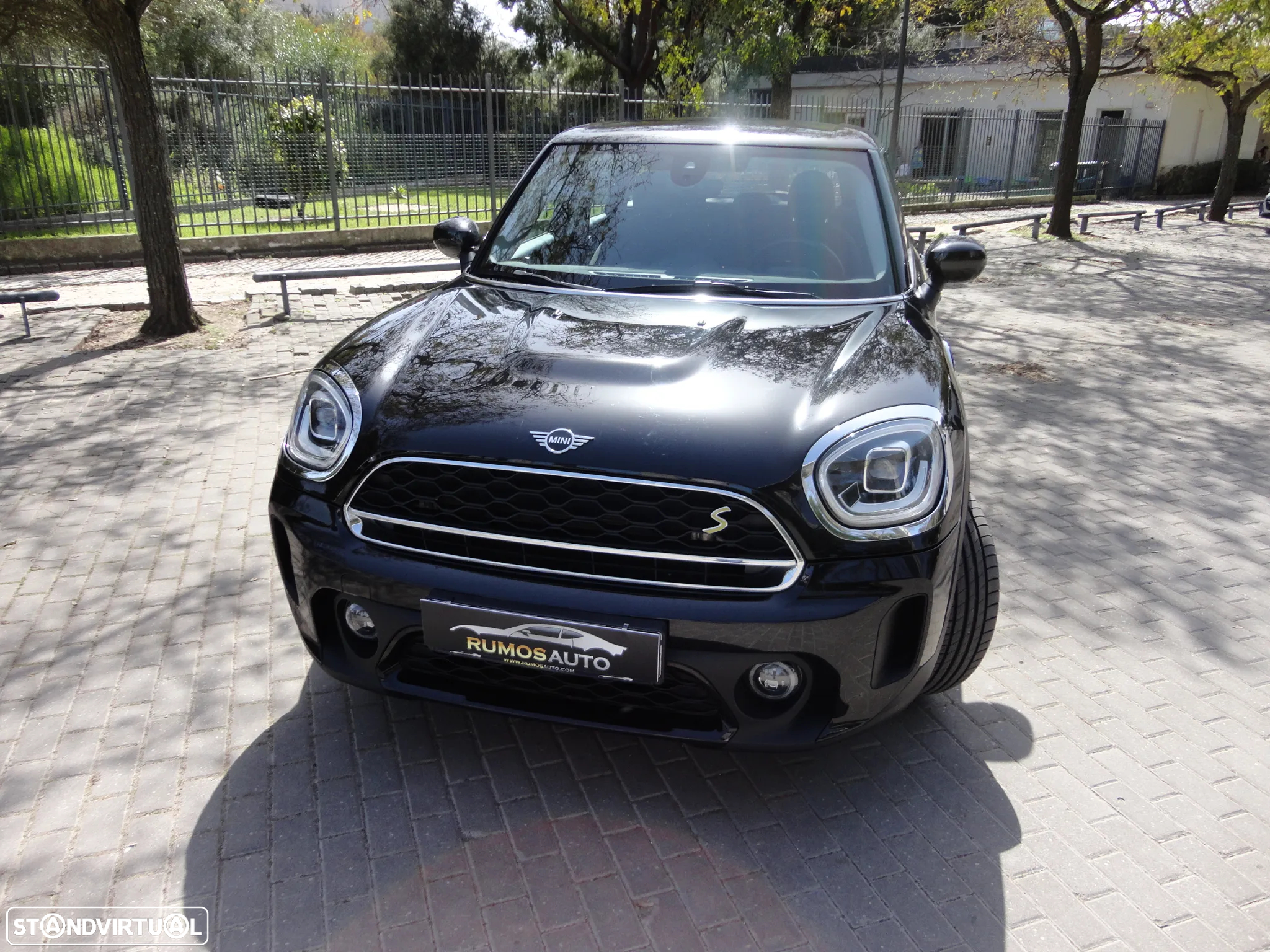 MINI Countryman Cooper SE ALL4 Auto - 3