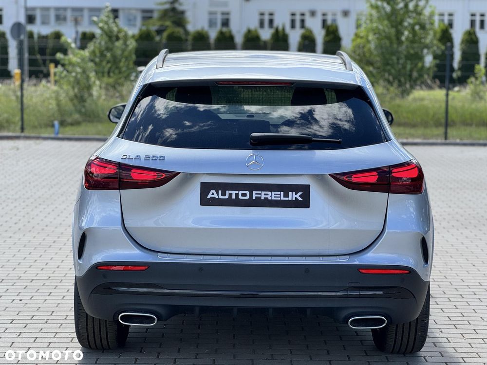 Mercedes-Benz GLA 200 mHEV AMG Line 7G-DCT - 10