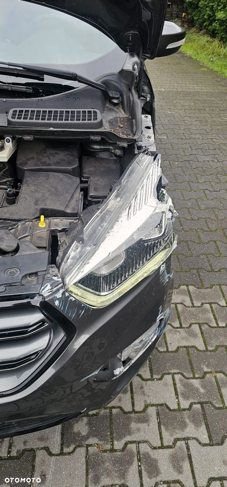Ford Kuga 1.5 EcoBoost FWD ST-Line ASS - 21
