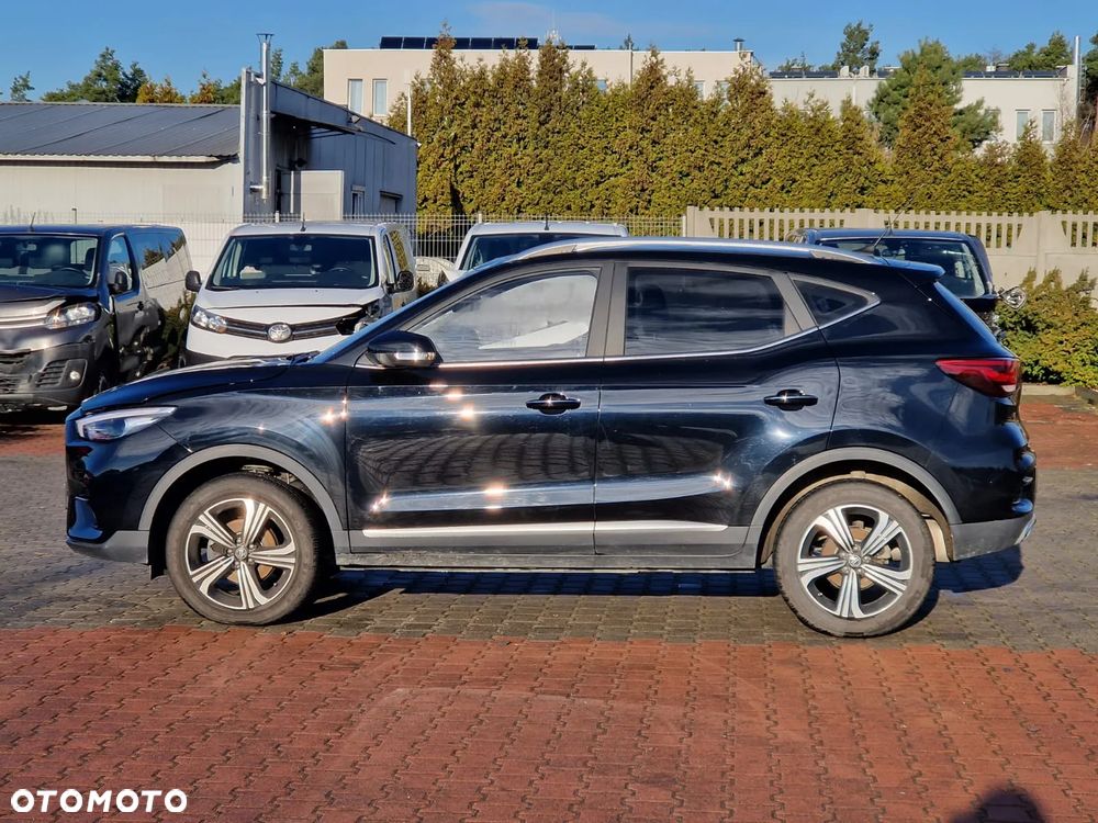 MG ZS - 1