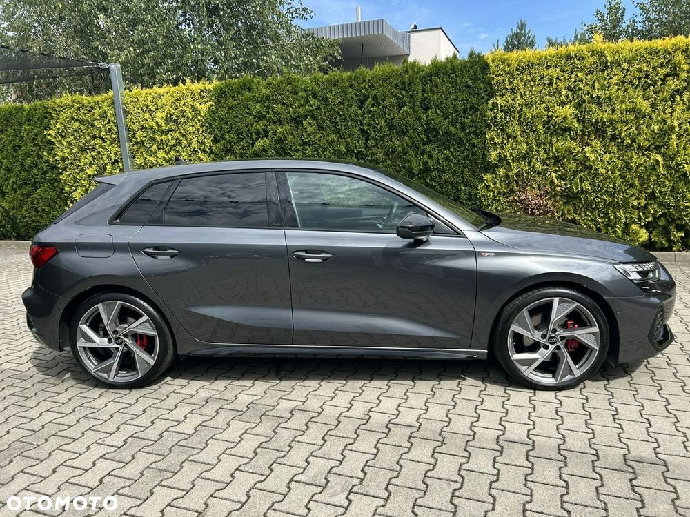 Audi A3 Sportback TFSI 110 kW S tronic S line - 4