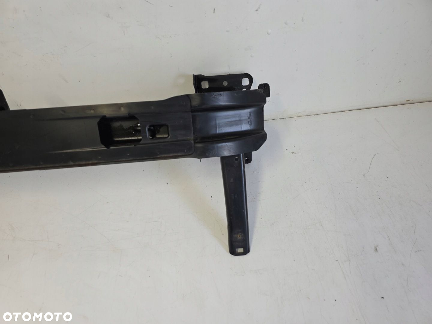 Belka zderzaka przód VW Passat B8 3G0 15- - 2