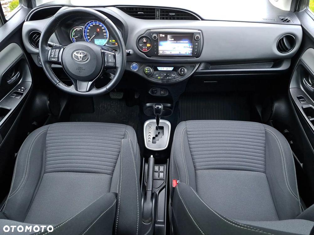 Toyota Yaris 1.5 VVT-i - 13