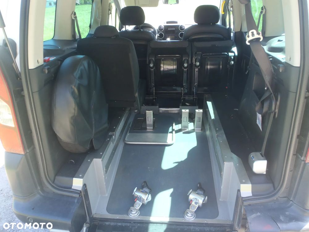 Volkswagen Caddy 2.0 (7-Si.) DSG Move Maxi - 31